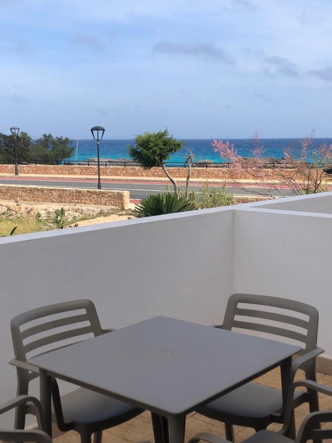 Apartamento Es Calo Luaran gambar